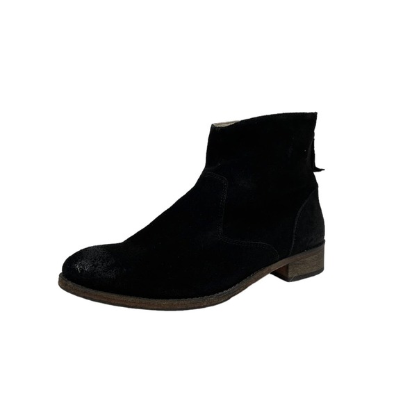 BODEN Kingham Size 38 Black Suede Chelsea Ankle Bootie Boot - Picture 1 of 10
